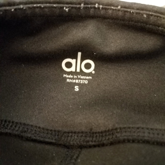 ALO Yoga Black Capri Leggings High Waist Stripe Size Small - Picture 8 of 11